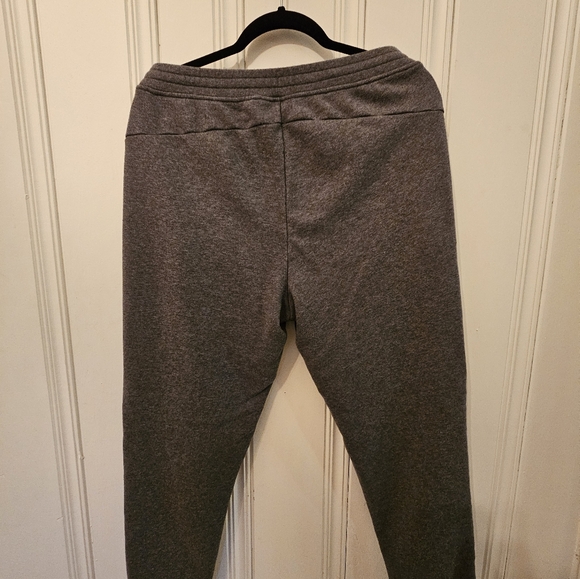 Used Medium Men's Gray Fila Sweatpants - Picture 9 of 12